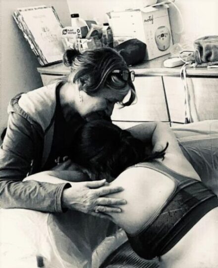 marcie hadley, doula for a mother having a waterbirth